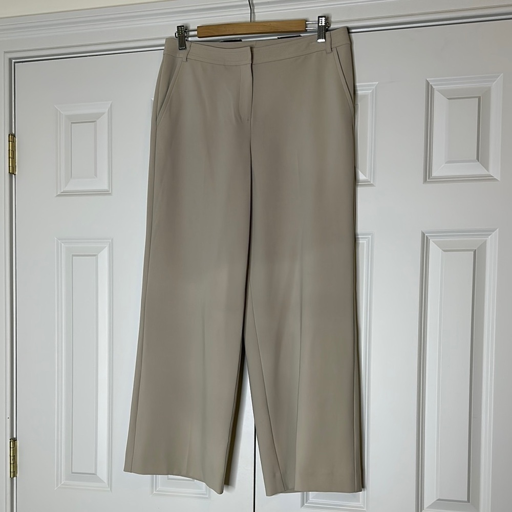 St. John Crepe Elegant Tan Ankle Straight-Leg Pants Sz8 - Picture 3 of 8